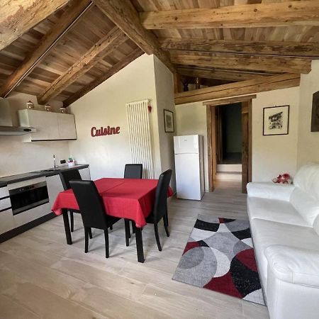 Profumo Di Legno Lägenhet Aosta Exteriör bild