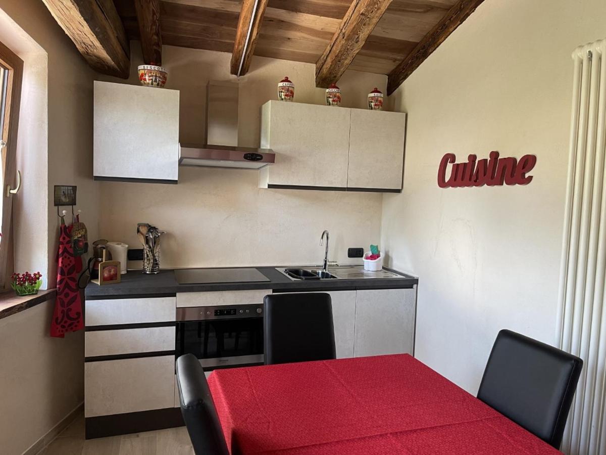 Profumo Di Legno Lägenhet Aosta Exteriör bild